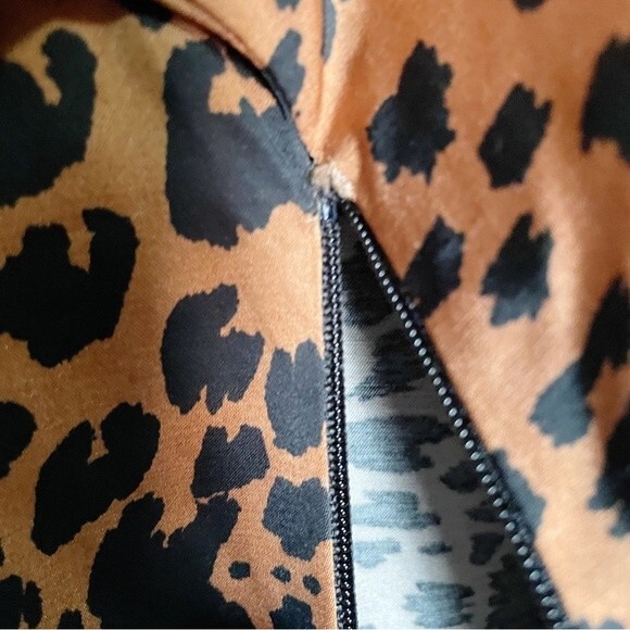 NWT Hugo Boss Dress Long Sleeve Midi Length Black & Brown Animal Print Size 8 - Picture 9 of 15